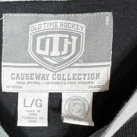 Old Time Hockey NHL Carolina Hurricanes Red Sweatshirt #53 Jeff Skinner SIGNED - Picture 6 of 11